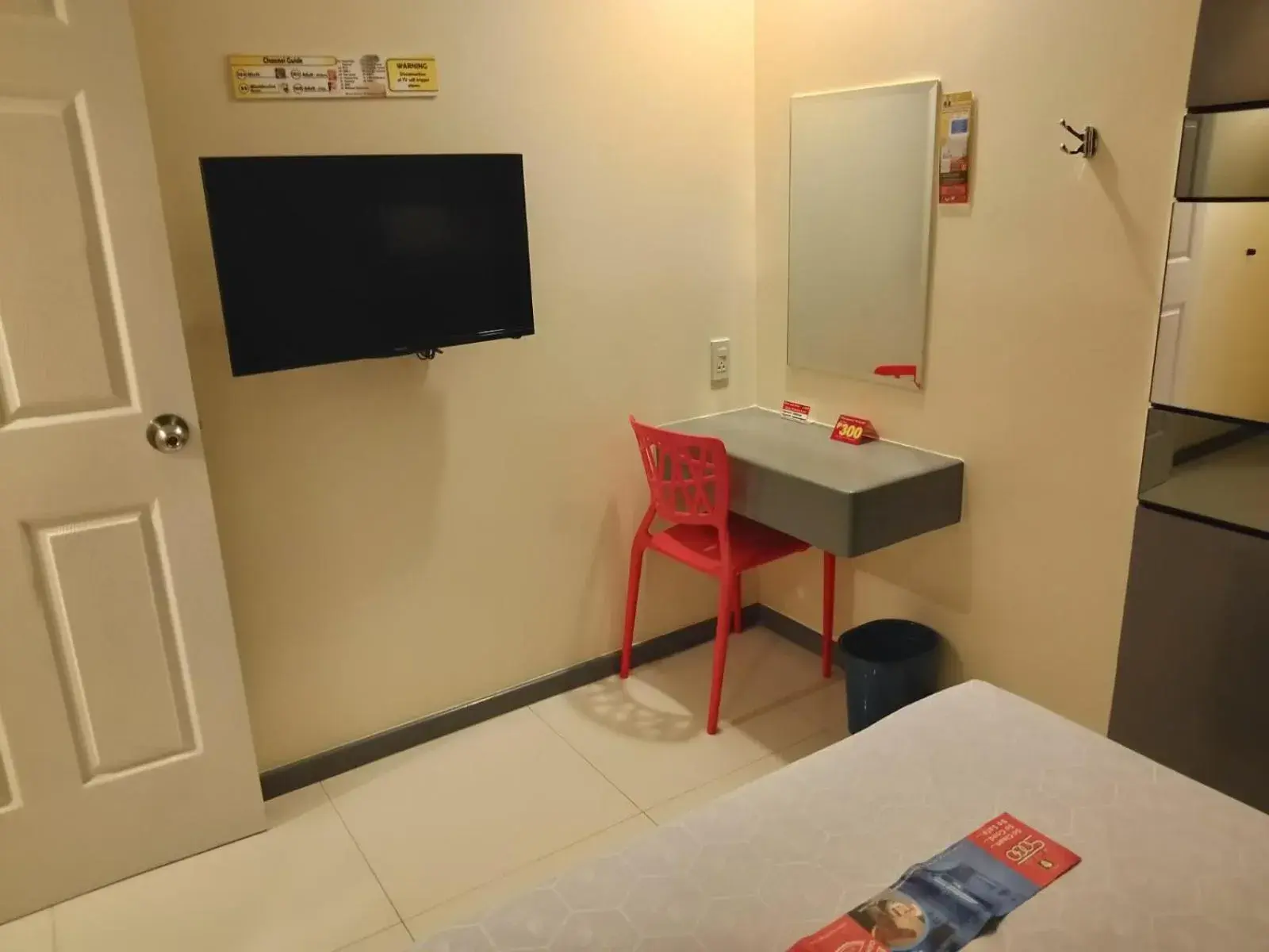 TV and multimedia, Bed in Hotel Sogo Avenida